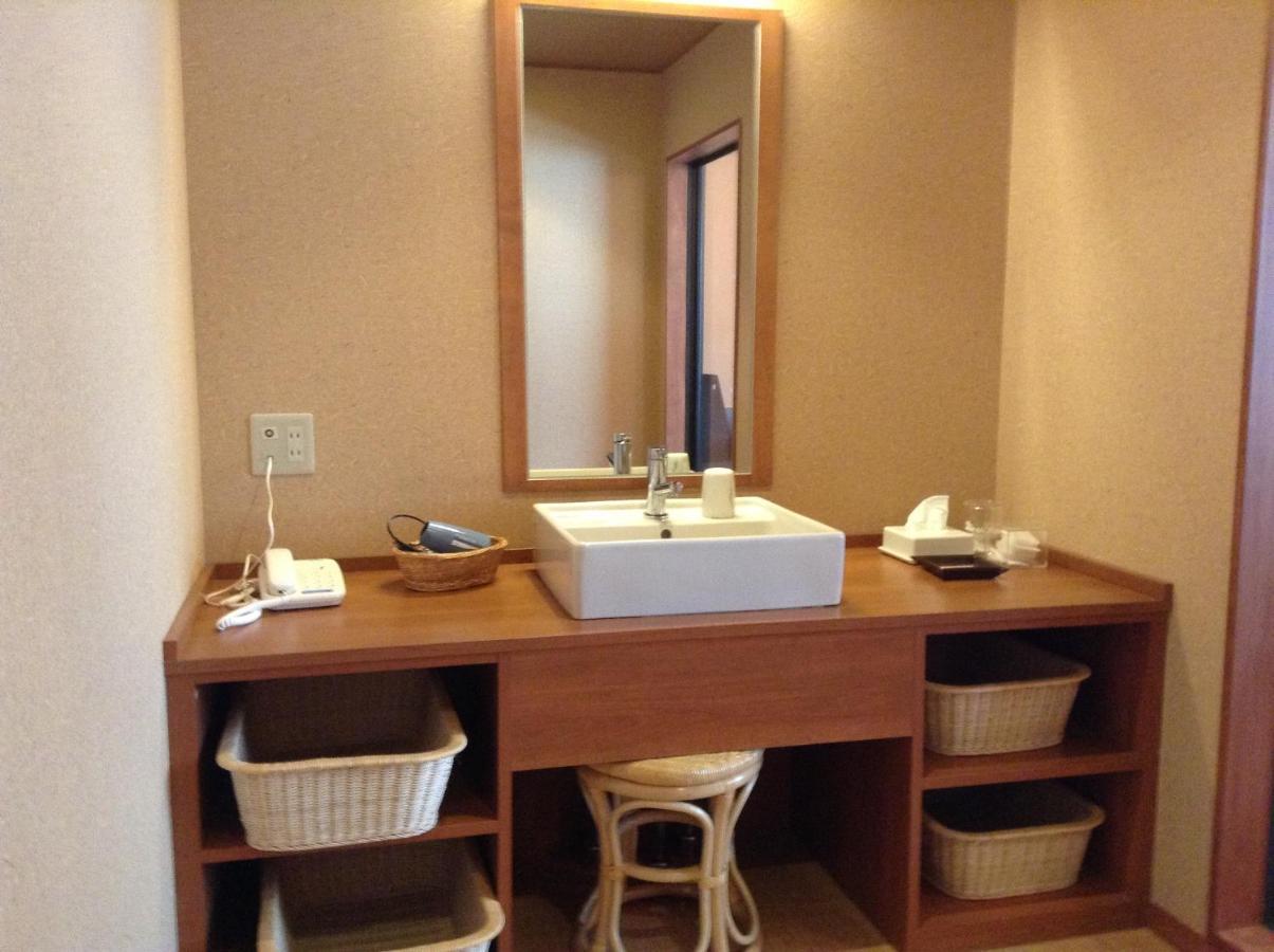 Shiga Riverside Hotel Yamanouchi  Exterior photo